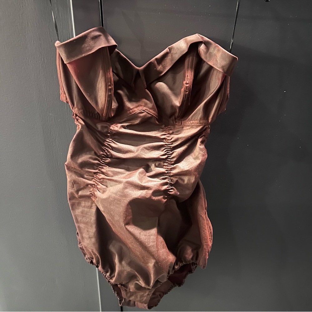 Maison Margiela Burgundy Waxed One Piece Strapless Bodysuit - Picture 9 of 14